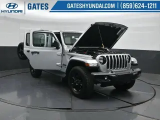 Jeep Wrangler Unlimited 2022 4x4 Sahara 4dr SUV
