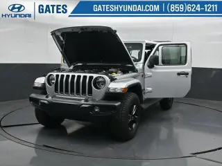Jeep Wrangler Unlimited 2022 4x4 Sahara 4dr SUV