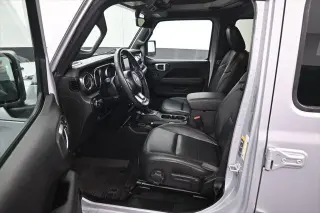 Jeep Wrangler Unlimited 2022 4x4 Sahara 4dr SUV