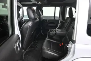 Jeep Wrangler Unlimited 2022 4x4 Sahara 4dr SUV