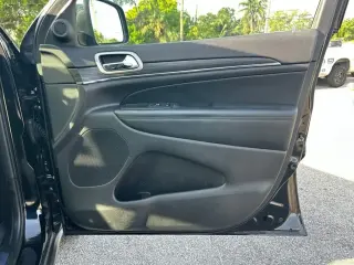 Jeep Grand Cherokee WK 2022 4x4 Limited SUV de 4 puertas