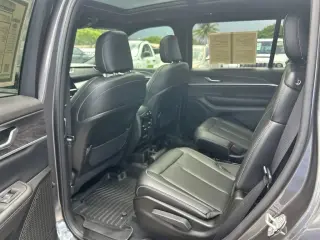 Jeep Grand Cherokee L 2025 4x4 Limited SUV de 4 puertas