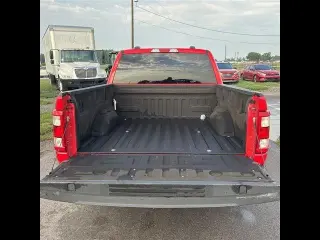 Ford F-150 2021 4x2 XL 4 puertas SuperCrew caja corta de 5.5 pies