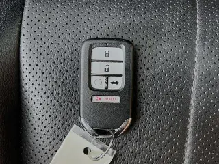 Honda Accord 2018 Touring 4dr Sedan (1.5T I4)