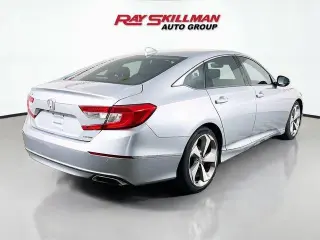 Honda Accord 2018 Touring 4dr Sedan (1.5T I4)