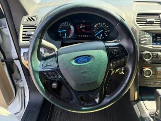 Ford Explorer 2017 tracción integral (AWD) Base SUV de 4 puertas