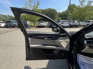 Sedán Cadillac CT6 2018 AWD 3.6L Luxury de 4 puertas