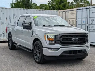 Ford F-150 2023 4x2 XLT 4 puertas SuperCrew caja corta de 5.5 pies