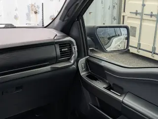 Ford F-150 2023 4x2 XLT 4 puertas SuperCrew caja corta de 5.5 pies