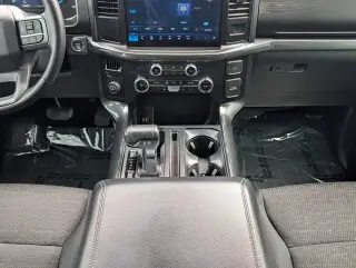 Ford F-150 2023 4x2 XLT 4 puertas SuperCrew caja corta de 5.5 pies
