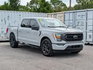 Ford F-150 2023 4x2 XLT 4 puertas SuperCrew caja corta de 5.5 pies