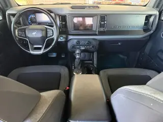 Ford Bronco 2021 4x4 Big Bend SUV de 4 puertas