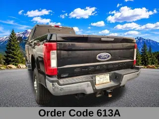 Ford F-350 Super Duty 2017 4x4 XLT 4 puertas Crew Cab Caja corta SRW Pickup
