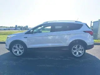 Ford Escape 2019 AWD Titanium SUV de 4 puertas