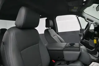 Ford F-150 2022 4x4 XL 4 puertas SuperCrew batea corta de 5.5 pies