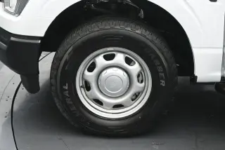 Ford F-150 2022 4x4 XL 4 puertas SuperCrew batea corta de 5.5 pies