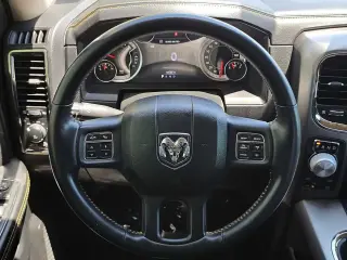 Ram 1500 2016 4x4 Sport 4dr Crew Cab batea de 5.5 pies
