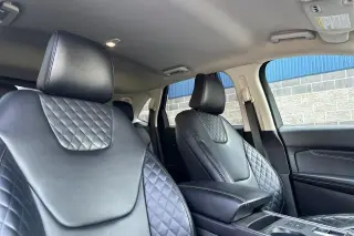 Ford Edge 2023 AWD Titanium 4dr Crossover