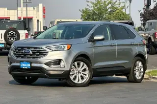 Ford Edge 2023 AWD Titanium 4dr Crossover
