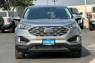 Ford Edge 2023 AWD Titanium 4dr Crossover