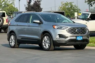 Ford Edge 2023 AWD Titanium 4dr Crossover