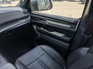 Jeep Wagoneer 2024 4x4 Serie II SUV de 4 puertas