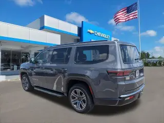 Jeep Wagoneer 2024 4x4 Serie II SUV de 4 puertas