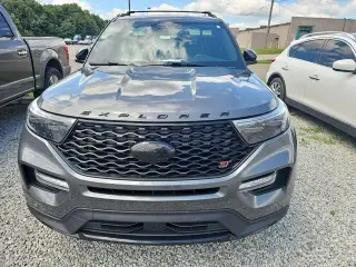 Ford Explorer 2023 AWD ST SUV de 4 puertas