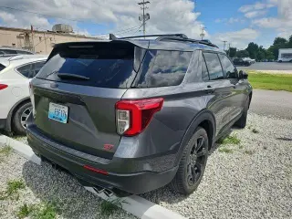 Ford Explorer 2023 AWD ST SUV de 4 puertas