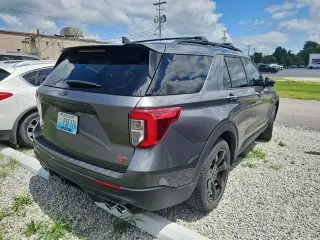 Ford Explorer 2023 AWD ST SUV de 4 puertas