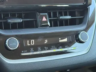 Toyota Corolla 2025 LE 4dr Sedan