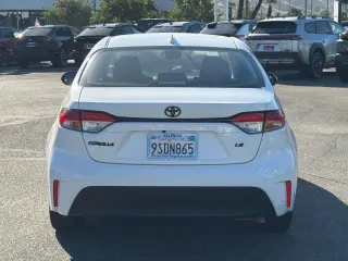 Toyota Corolla 2025 LE 4dr Sedan