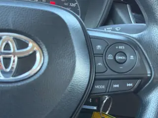 Toyota Corolla 2025 LE 4dr Sedan
