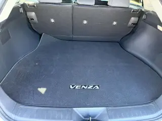 Toyota Venza 2023 AWD LE 4dr Crossover