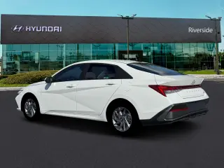 Hyundai ELANTRA Hybrid 2026 Blue 4dr Sedan