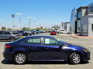 Toyota Corolla 2021 LE 4dr Sedan