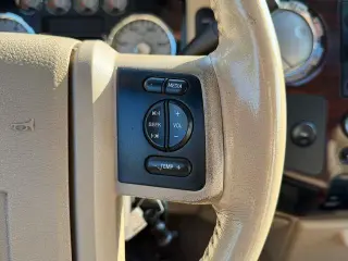 Ford F-350 Super Duty 2008 XL 4dr Crew Cab 4WD SB