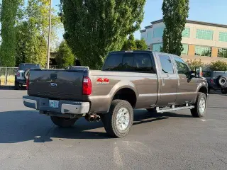 Ford F-350 Super Duty 2008 XL 4dr Crew Cab 4WD SB
