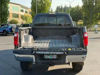 Ford F-350 Super Duty 2008 XL 4dr Crew Cab 4WD SB