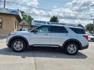Ford Explorer 2023 AWD XLT 4dr SUV