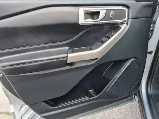 Ford Explorer 2023 AWD XLT 4dr SUV