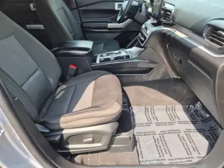 Ford Explorer 2023 AWD XLT 4dr SUV