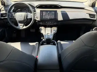 Honda Clarity Plug-In Hybrid 2018 Touring 4dr Sedan