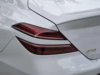 Genesis G70 2023 2.0T 4dr Sedan