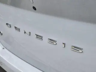Genesis G70 2023 2.0T 4dr Sedan