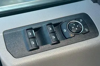 Ford F-150 2020 4x4 XL 4 puertas SuperCrew batea corta de 5.5 pies