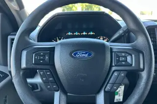 Ford F-150 2020 4x4 XL 4 puertas SuperCrew batea corta de 5.5 pies