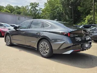 Hyundai SONATA Hybrid 2025 SEL 4dr Sedan