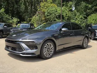 Hyundai SONATA Hybrid 2025 SEL 4dr Sedan