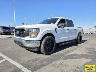 Ford F-150 2023 4x2 XL 4dr SuperCrew 5.5 ft. SB